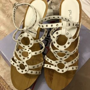 White leather with grommets highheeled sandals 8.5